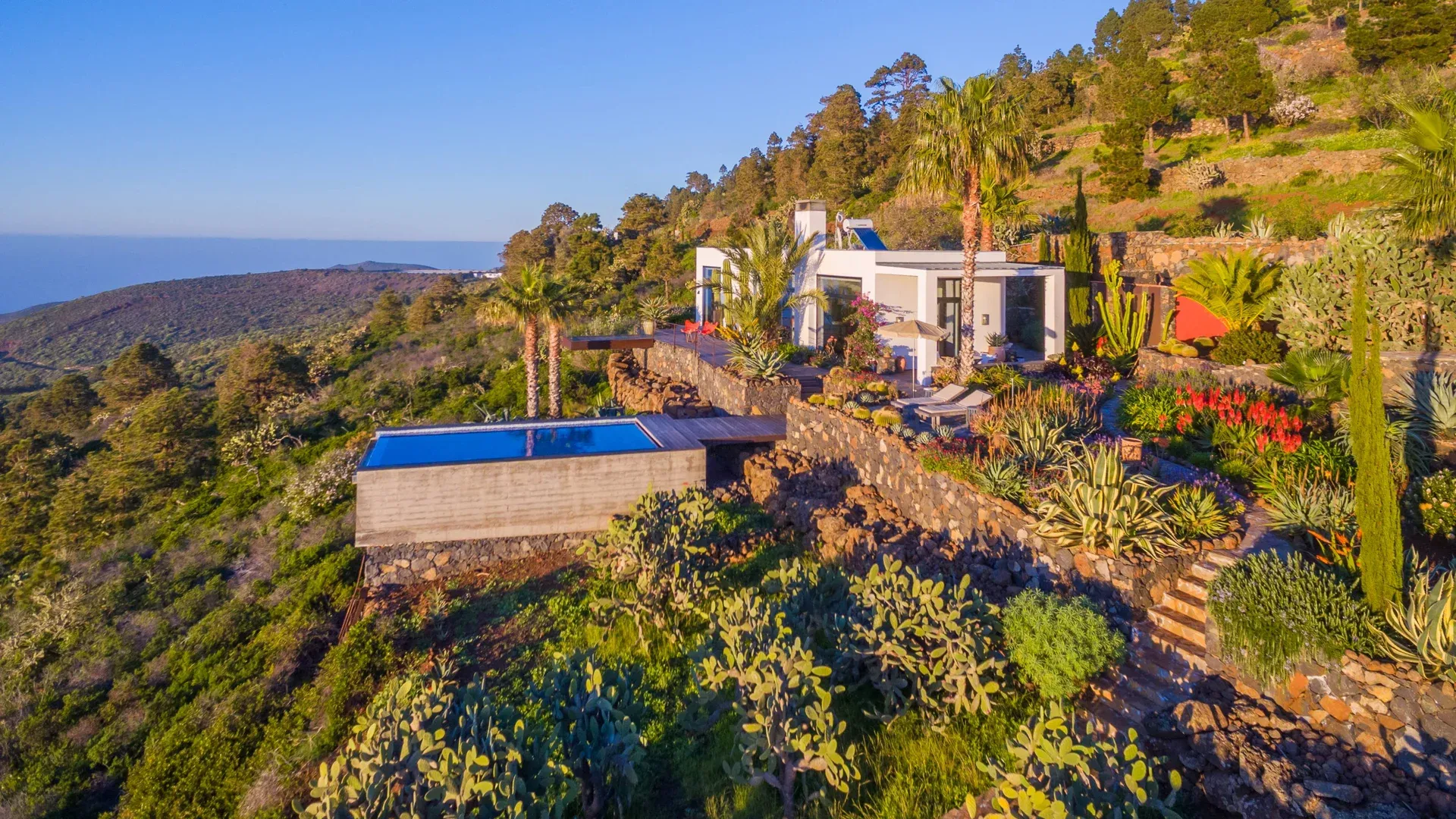 Canary Luxury Places