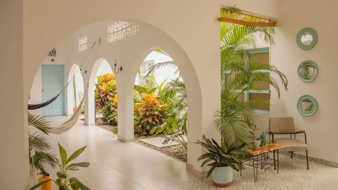 Casa Celeste: descanso atemporal en el corazón de Honda, Colombia