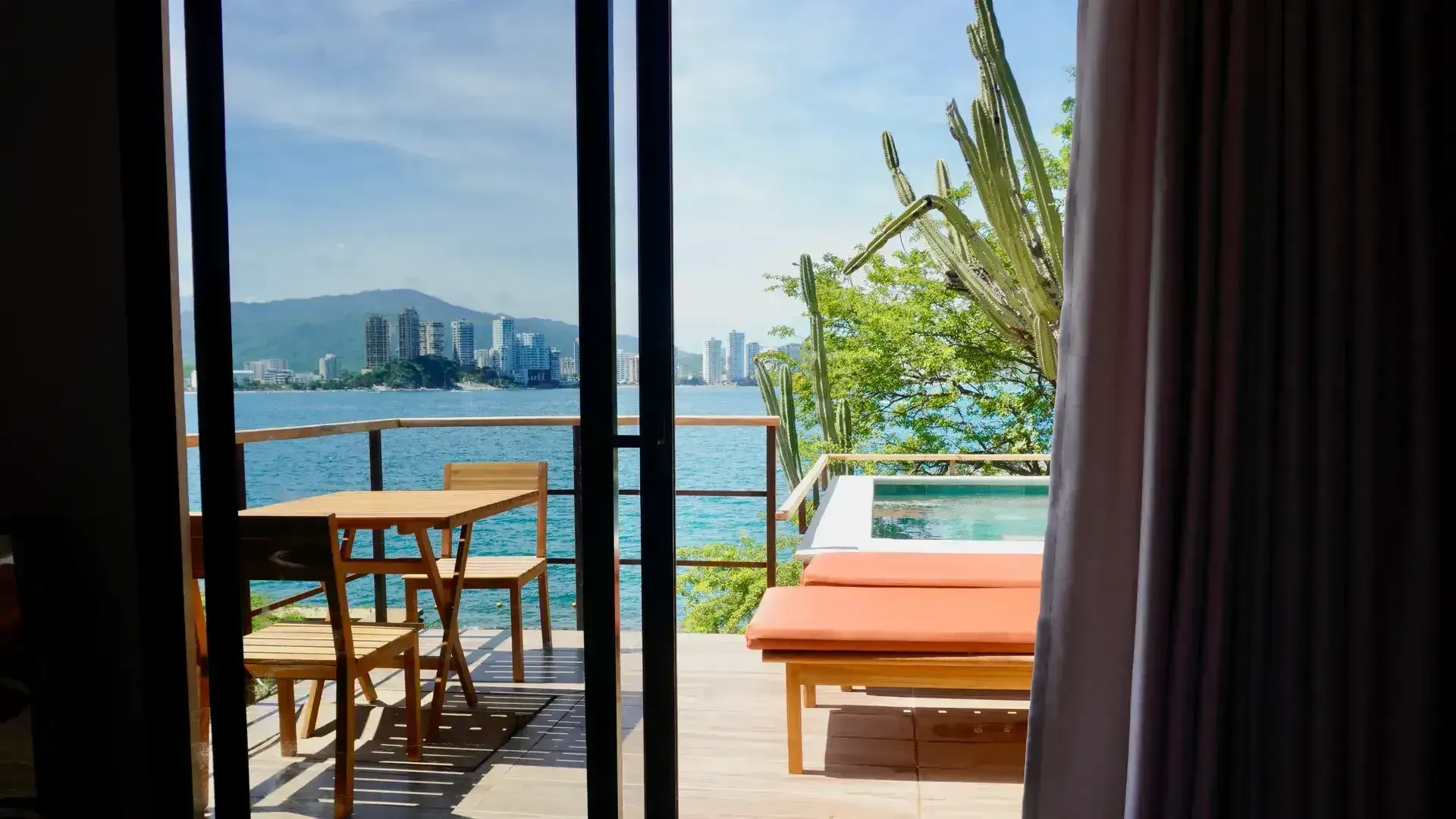 Win 2 FREE Nights at the New Oceanfront Hotel Perla Roca in Colombia